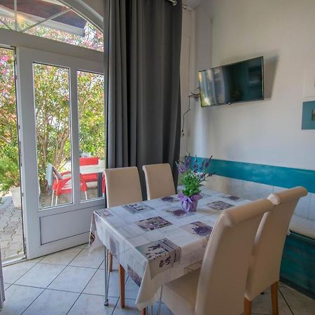 Family Apartment Manuela - Baška Voda Zewnętrze zdjęcie