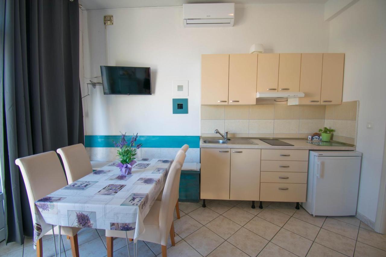 Family Apartment Manuela - Baška Voda Zewnętrze zdjęcie