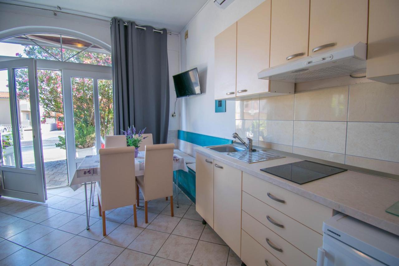 Family Apartment Manuela - Baška Voda Zewnętrze zdjęcie