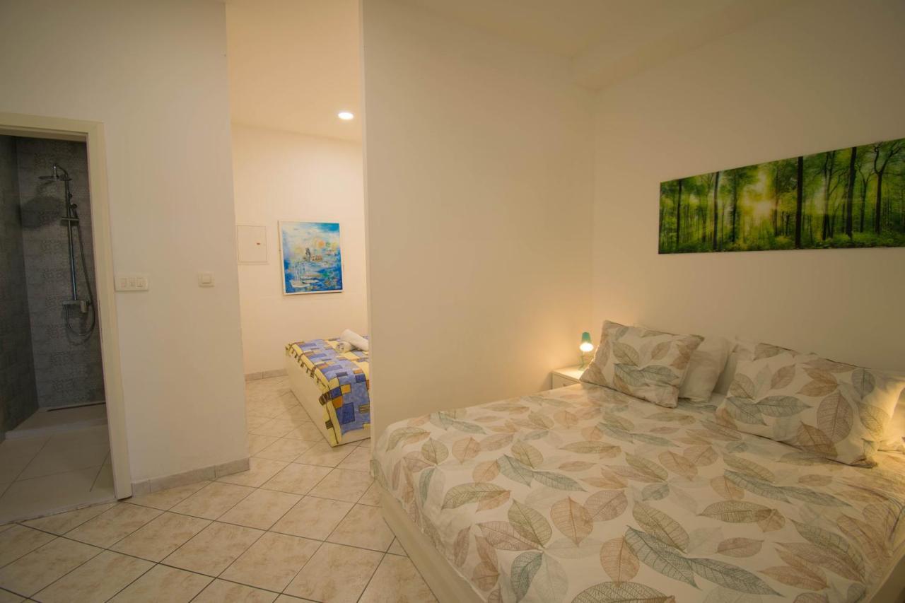 Family Apartment Manuela - Baška Voda Zewnętrze zdjęcie