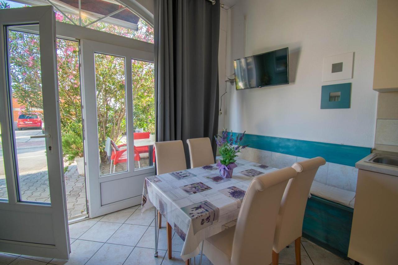 Family Apartment Manuela - Baška Voda Zewnętrze zdjęcie